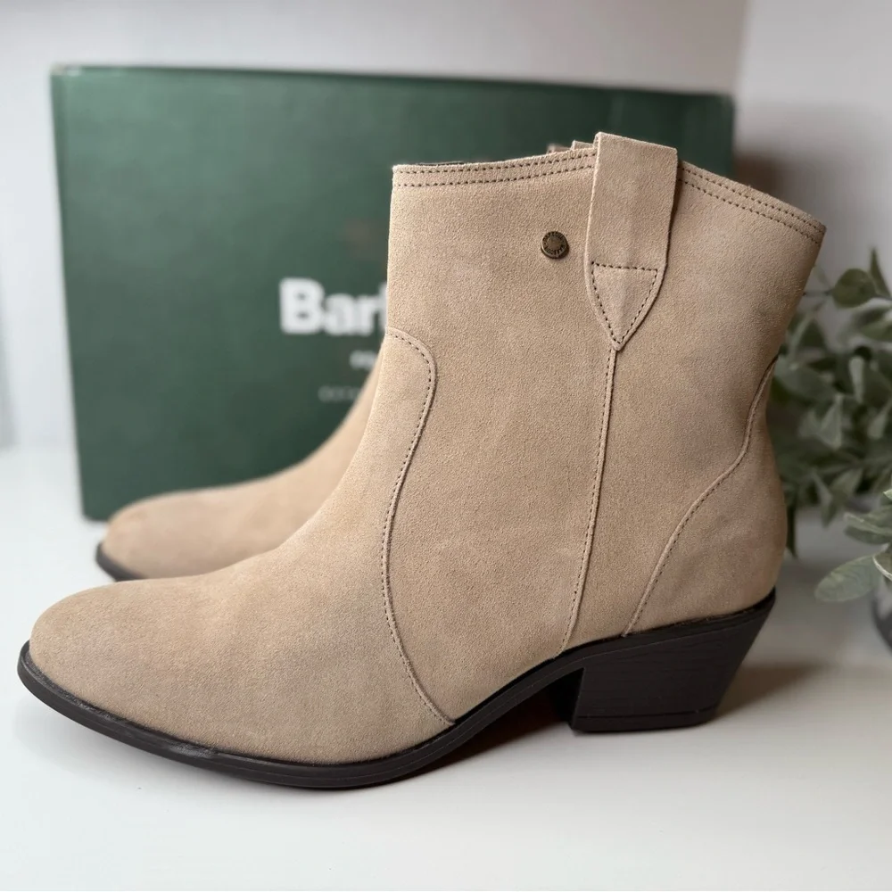 Barbour Women's Taupe Suede Ankle Western Booties Size 10 Feminine Classic